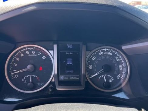 Used 2020 Toyota Tacoma SR5 image 13