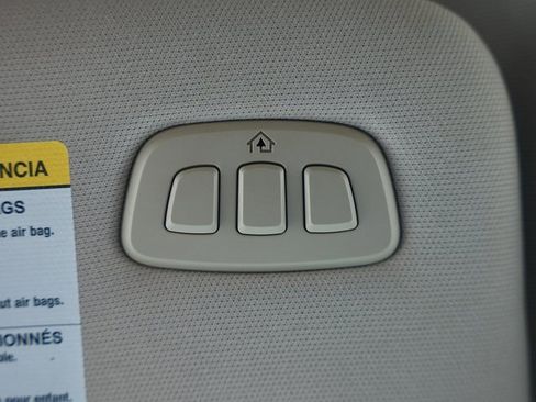 Used 2020 Ford Explorer Limited image 31