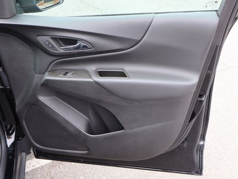 Used 2024 Chevrolet Equinox LT w/ LPO, Floor Liner Package FWD image 35