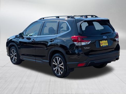 Certified 2023 Subaru Forester Limited AWD/4WD image 5