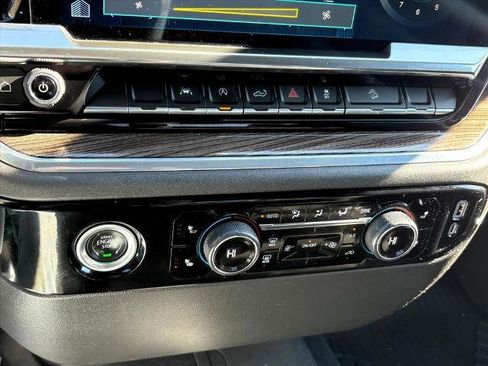 Certified 2022 Chevrolet Silverado 1500 RST image 15