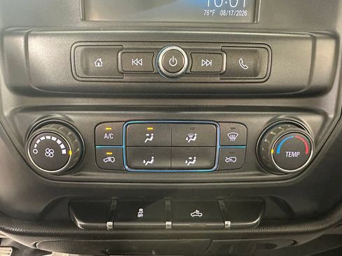 Used 2017 Chevrolet Silverado 2500 W/T AWD/4WD image 29