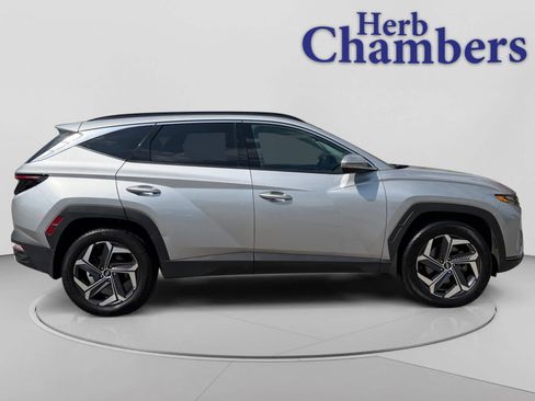 Used 2022 Hyundai Tucson Limited AWD/4WD image 11