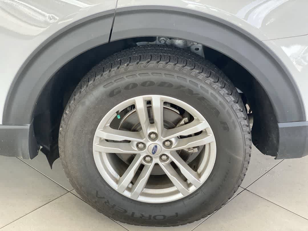 Used 2022 Ford Explorer 4WD image 13
