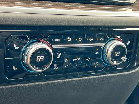 New 2026 GMC Sierra 1500 Elevation AWD/4WD image 32