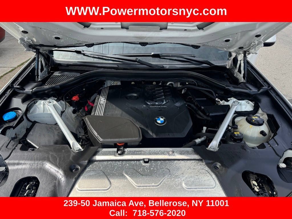 Used 2021 BMW X4 xDrive30i w/ M Sport Package AWD/4WD image 14