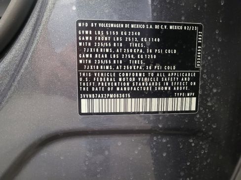 Used 2023 Volkswagen Tiguan SE w/ Panoramic Sunroof Package FWD image 33