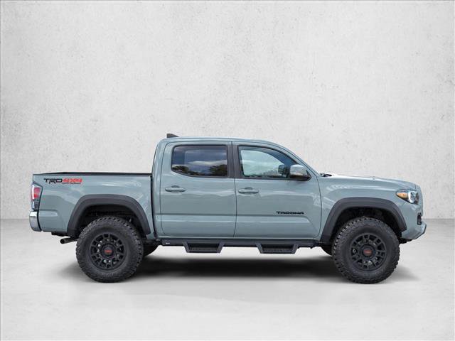Used 2022 Toyota Tacoma TRD Off-Road w/ Truck Exterior Package (TMS) AWD/4WD image 8