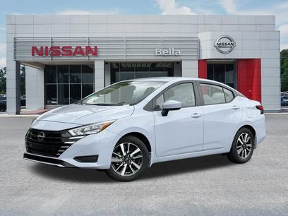Used 2025 Nissan Versa SV w/ Trunk Package