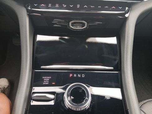 New 2026 Jeep Grand Cherokee L Limited image 23