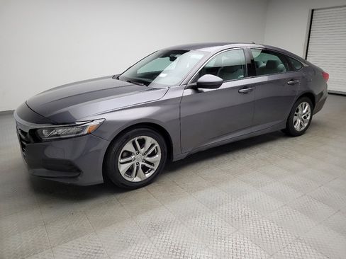 Used 2018 Honda Accord LX image 2