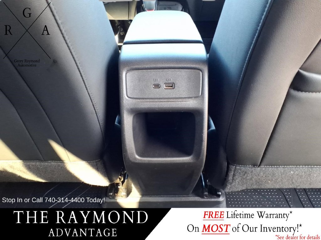 Used 2025 Chevrolet Trax RS w/ Sunroof Package FWD image 13