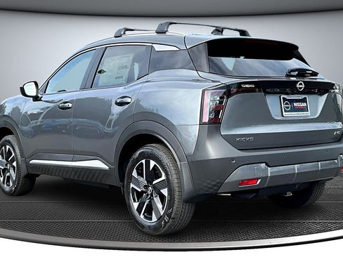 New 2026 Nissan Kicks SV w/ SV Premium Package image 3