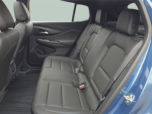 Used 2025 Buick Envista Sport Touring w/ Convenience I Package image 15