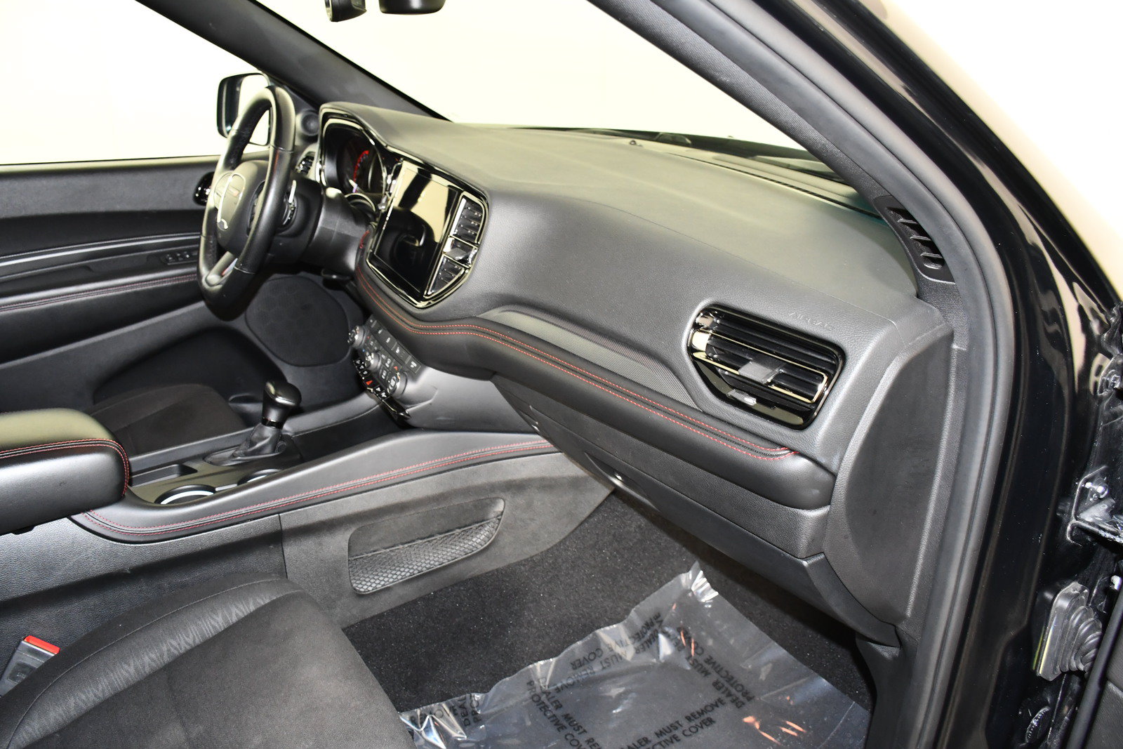 Used 2025 Dodge Durango GT AWD/4WD image 38