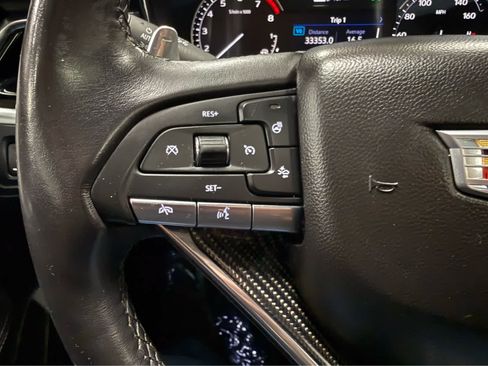 Used 2023 Cadillac XT6 Sport AWD/4WD image 13