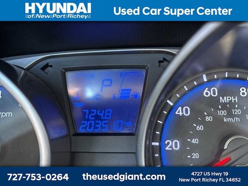 Used 2011 Hyundai Tucson Limited image 12