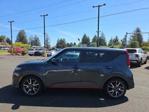 Used 2020 Kia Soul GT-Line Turbo FWD image 3