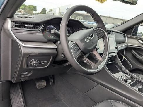 New 2026 Jeep Grand Cherokee L Limited AWD/4WD image 22