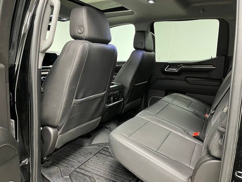 Used 2024 GMC Sierra 1500 Elevation w/ Elevation Premium Package AWD/4WD image 37