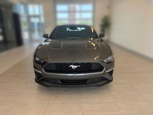 Certified 2022 Ford Mustang Coupe w/ Equipment Group 101A RWD image 5