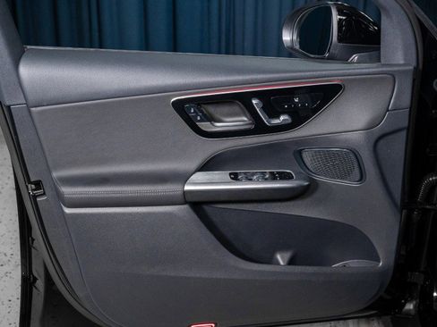 Certified 2026 Mercedes-Benz GLC 300 image 11