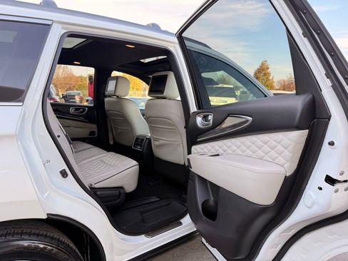 Used 2019 INFINITI QX60 Luxe w/ Limited Package image 26