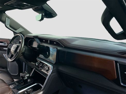 Used 2023 GMC Sierra 1500 Denali w/ Denali Reserve Package image 25