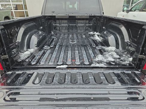 Used 2025 RAM 2500 Laramie image 28