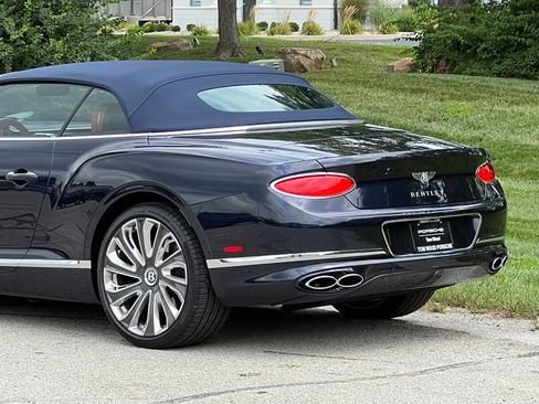 Used 2023 Bentley Continental GT Mulliner AWD/4WD image 9