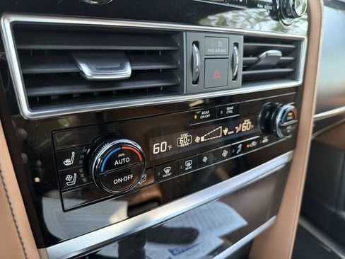 Used 2023 INFINITI QX80 Sensory w/ Cargo Package AWD/4WD image 19