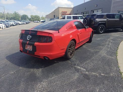 Used 2013 Ford Mustang Premium w/ Electronics Pkg RWD image 4