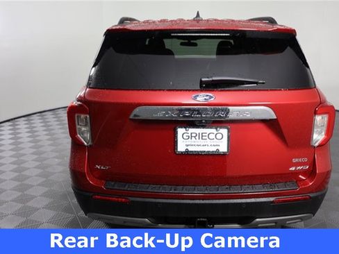 Used 2023 Ford Explorer XLT w/ Equipment Group 202A image 7