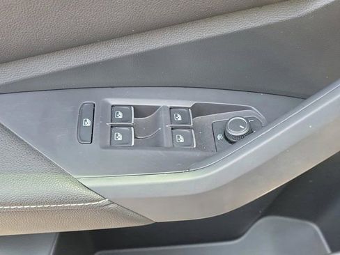 Used 2022 Volkswagen Jetta SE FWD image 14