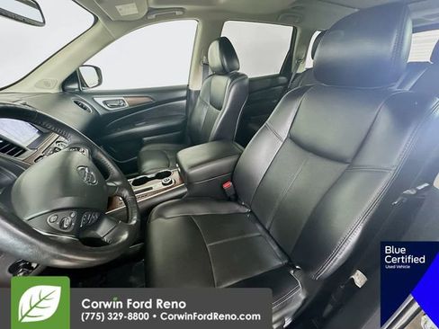 Used 2020 Nissan Pathfinder Platinum image 25