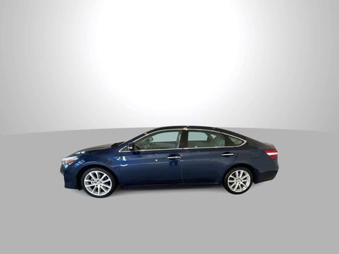 Used 2013 Toyota Avalon XLE Touring image 5