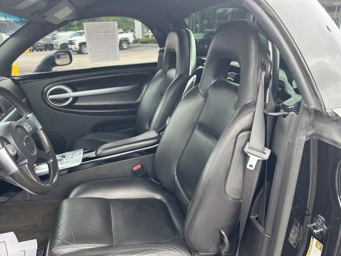 Used 2003 Chevrolet SSR w/ Preferred Equipment Group image 19