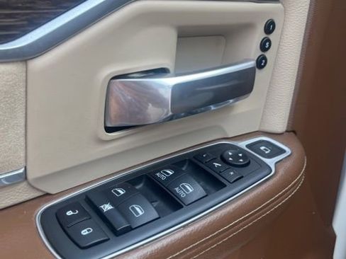 Used 2020 RAM 2500 Laramie image 11