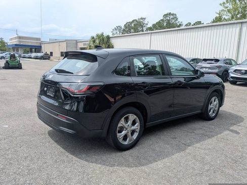 Used 2023 Honda HR-V LX image 4