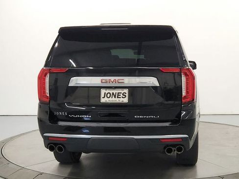 Used 2022 GMC Yukon XL Denali RWD image 6