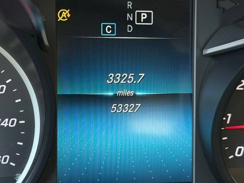 Certified 2021 Mercedes-Benz GLC 300 image 3
