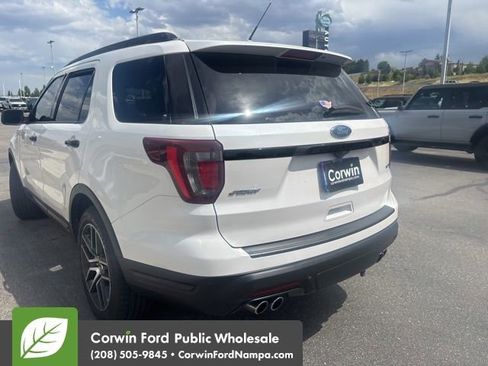 Used 2019 Ford Explorer Sport w/ Equipment Group 401A AWD/4WD image 8