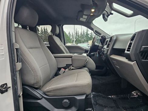 Used 2016 Ford F150 XLT w/ Equipment Group 301A Mid image 10