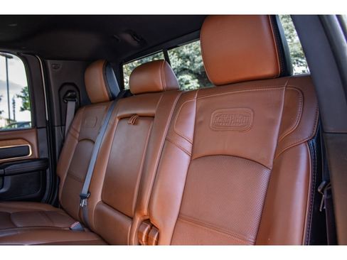 Used 2019 RAM 2500 Limited AWD/4WD image 18