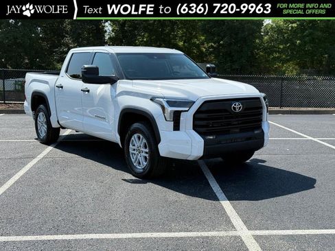 Used 2022 Toyota Tundra SR5 image 1