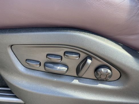 Certified 2024 Porsche Cayenne S image 26