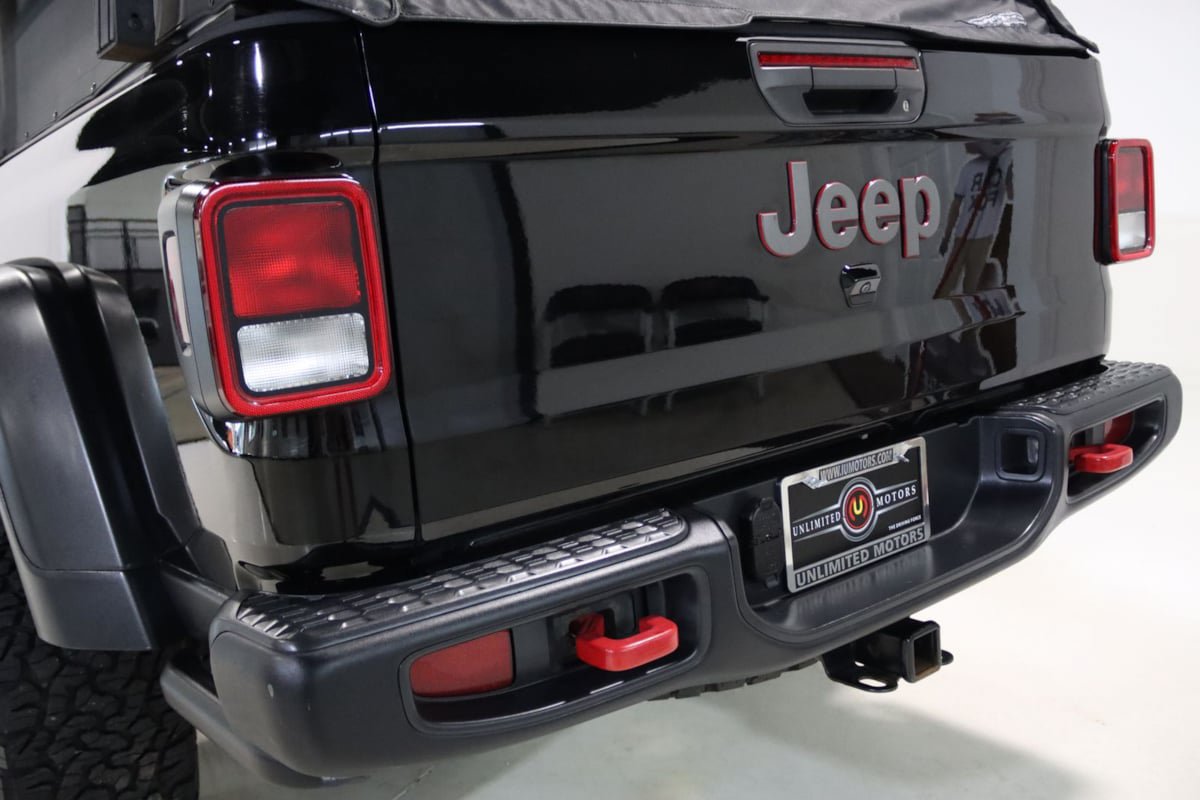 Used 2021 Jeep Gladiator Rubicon w/ Dual Top Group AWD/4WD image 91