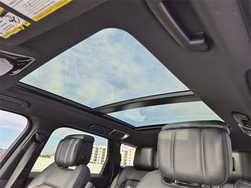 Used 2021 Land Rover Range Rover Sport Autobiography image 18