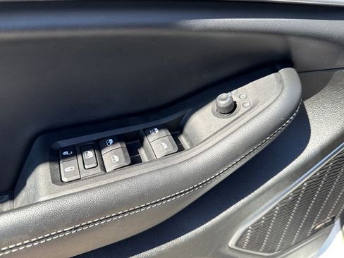 Used 2022 Jeep Grand Cherokee L Limited AWD/4WD image 8