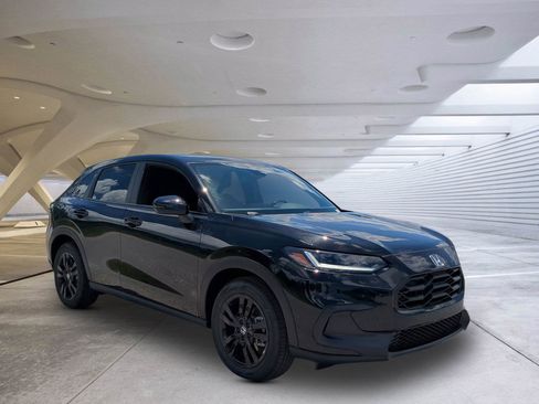 New 2026 Honda HR-V Sport image 1
